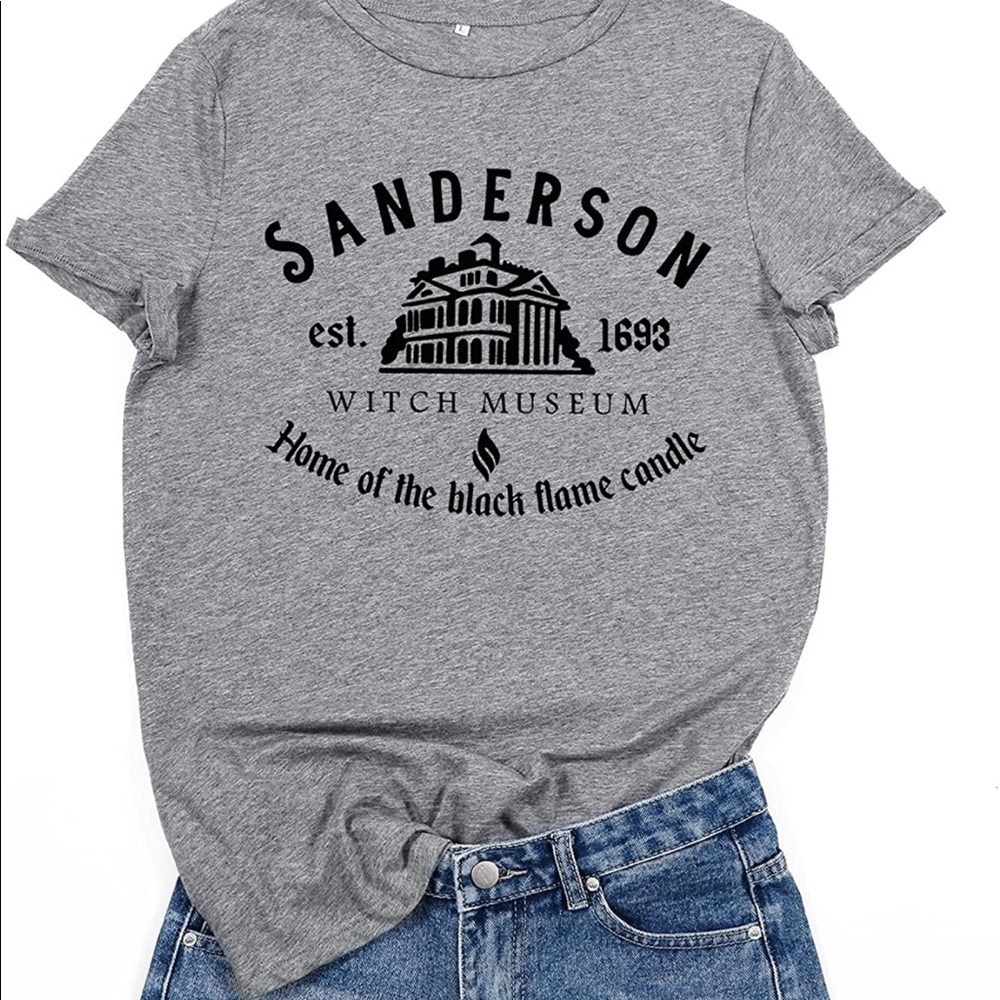 Sanderson witch museum graphic tee